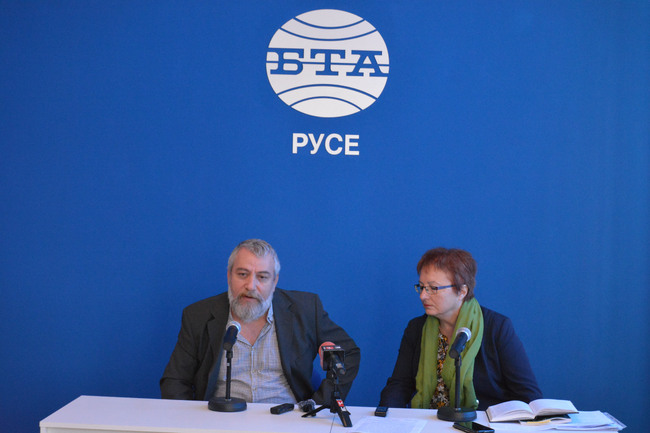 Русе- пресклуб- пресконференция на Валентин Георгиев- художник