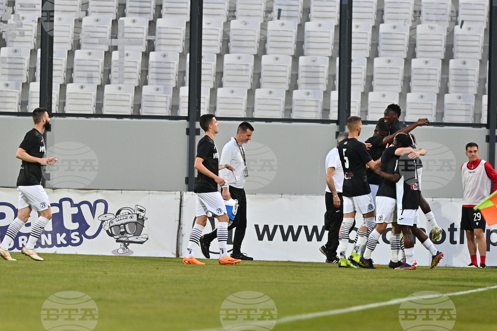 Пловдив - футбол - Локомотив Пловдив - ЦСКА-София