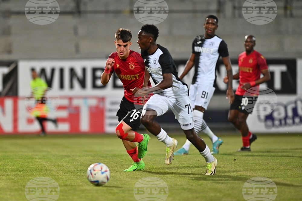 Пловдив - футбол - Локомотив Пловдив - ЦСКА-София