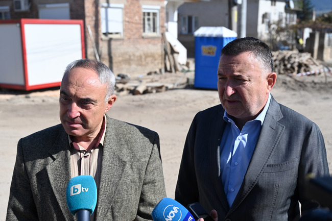 Дарителската кампания на община Карлово за пострадалите от наводнението до момента е събрала 1 млн. и 490 хил. лева