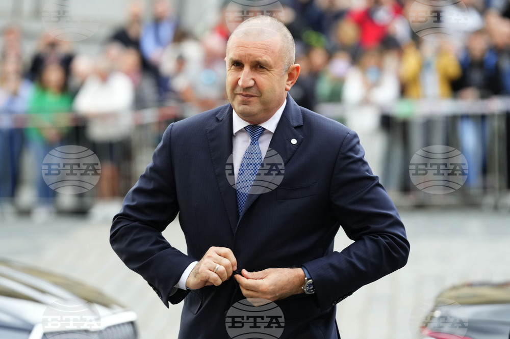 "EU Gas Price Cap Is Only Being Discussed", Bulgarian President Says