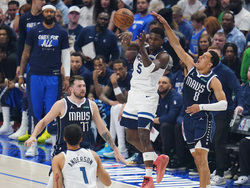 Timberwolves Mavericks Basketball