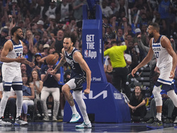 Timberwolves Mavericks Basketball