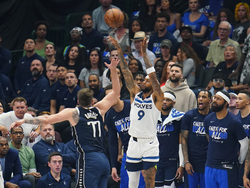 Timberwolves Mavericks Basketball