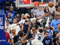 Timberwolves Mavericks Basketball