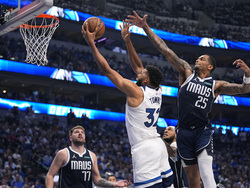 Timberwolves Mavericks Basketball