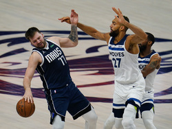 Timberwolves Mavericks Basketball