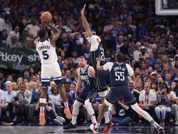 Timberwolves Mavericks Basketball