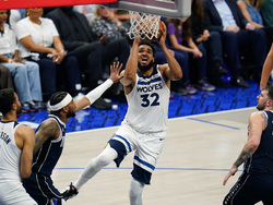 Timberwolves Mavericks Basketball