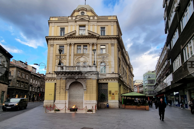 Деца в Босна и Херцеговина са наранени заради предизвикателството "Супермен" в ТикТок