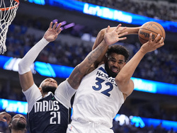 Timberwolves Mavericks Basketball