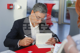 Даниел Вълчев - книга