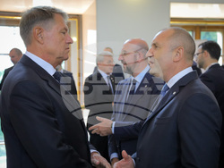 Президент - Прага - Европейска политическа общност