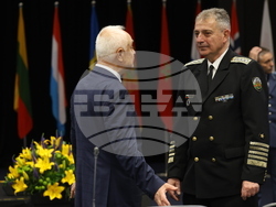 Парламентарна асамблея на НАТО - пленарно заседание