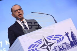 Парламентарна асамблея на НАТО - пленарно заседание