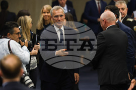 Парламентарна асамблея на НАТО - пленарно заседание