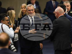 Парламентарна асамблея на НАТО - пленарно заседание