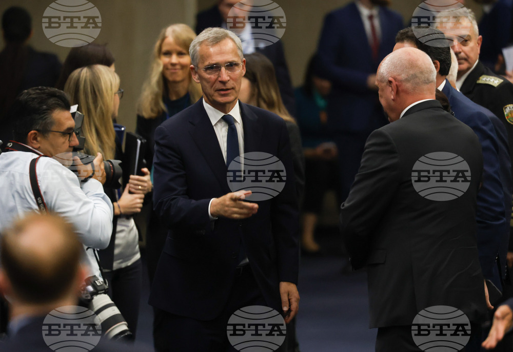 Парламентарна асамблея на НАТО - пленарно заседание