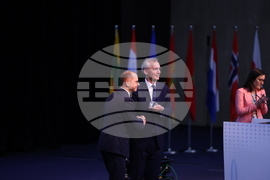 Парламентарна асамблея на НАТО - пленарно заседание