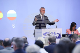 Парламентарна асамблея на НАТО - пленарно заседание