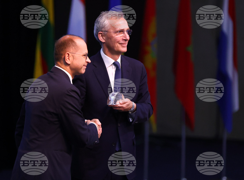 Парламентарна асамблея на НАТО - пленарно заседание