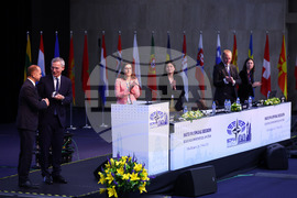 Парламентарна асамблея на НАТО - пленарно заседание