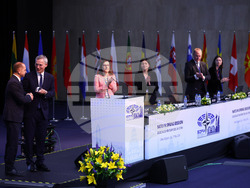 Парламентарна асамблея на НАТО - пленарно заседание