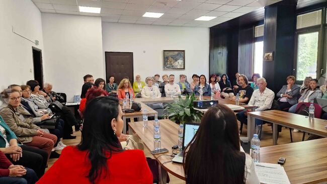 Смолян - кръгла маса - домашно насилие