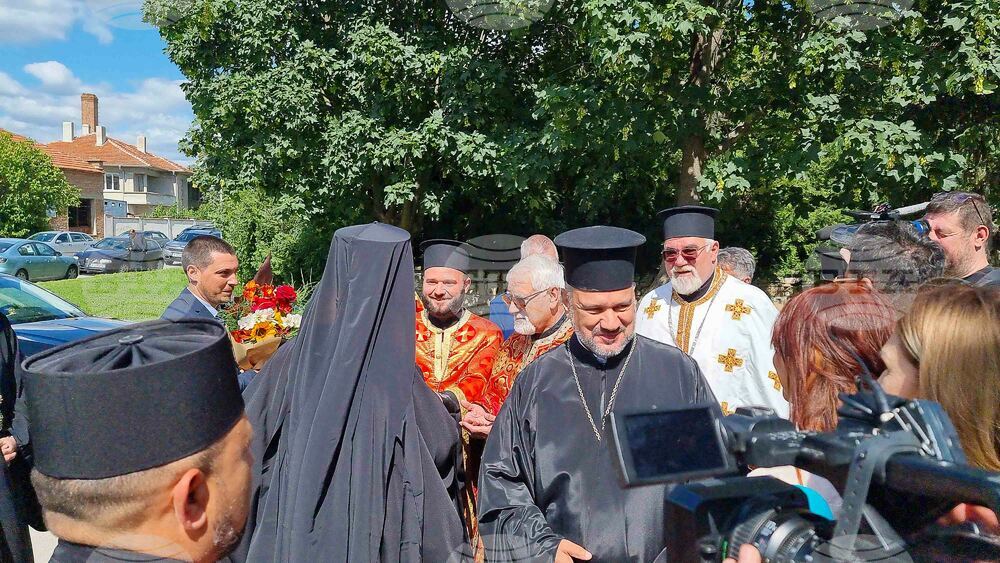 Сливен - митрополит - посрещане
