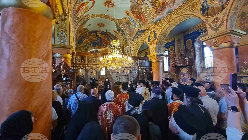 Сливен - митрополит - посрещане