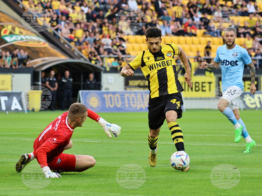 Пловдив - футбол - Ботев (Пловдив) - Арда (Кърджали)