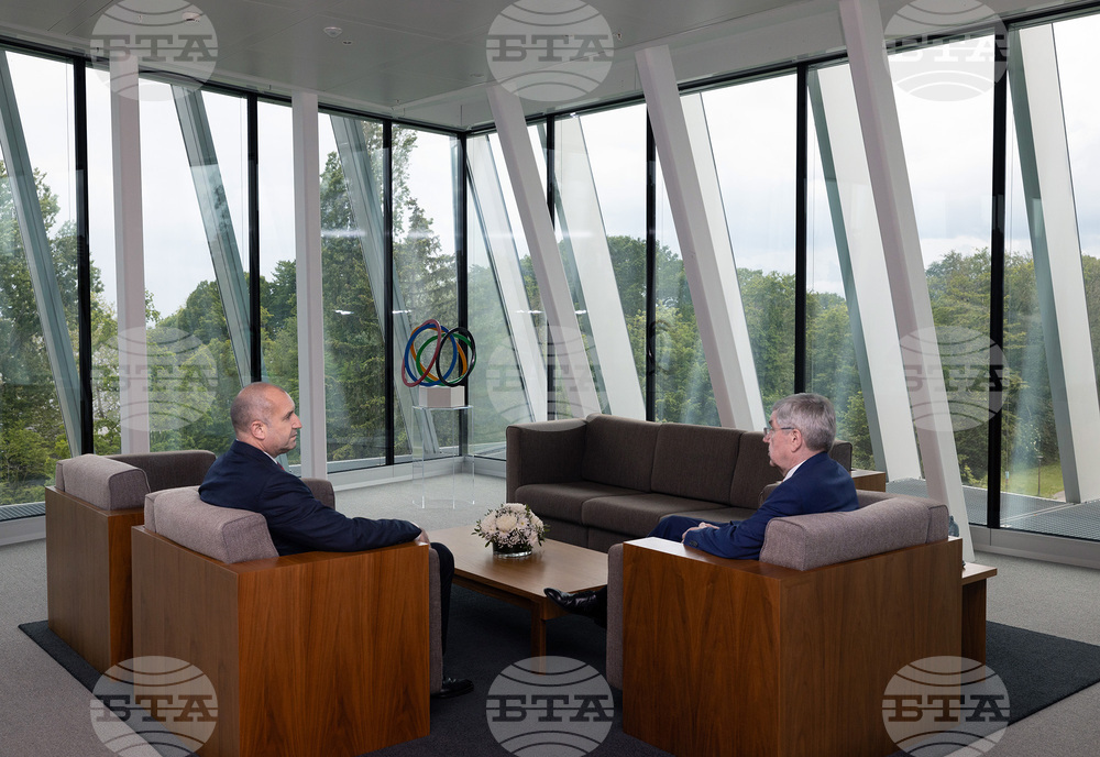 President Radev Confers with International Olympic Committee President Bach