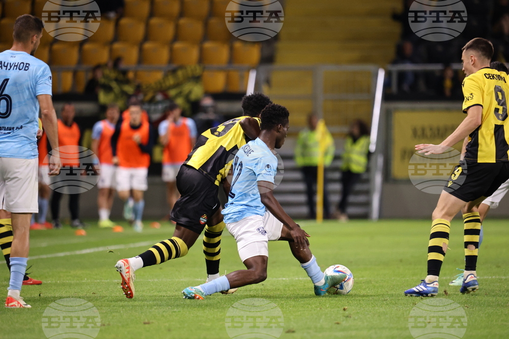 Пловдив - футбол - Ботев (Пловдив) - Арда (Кърджали)