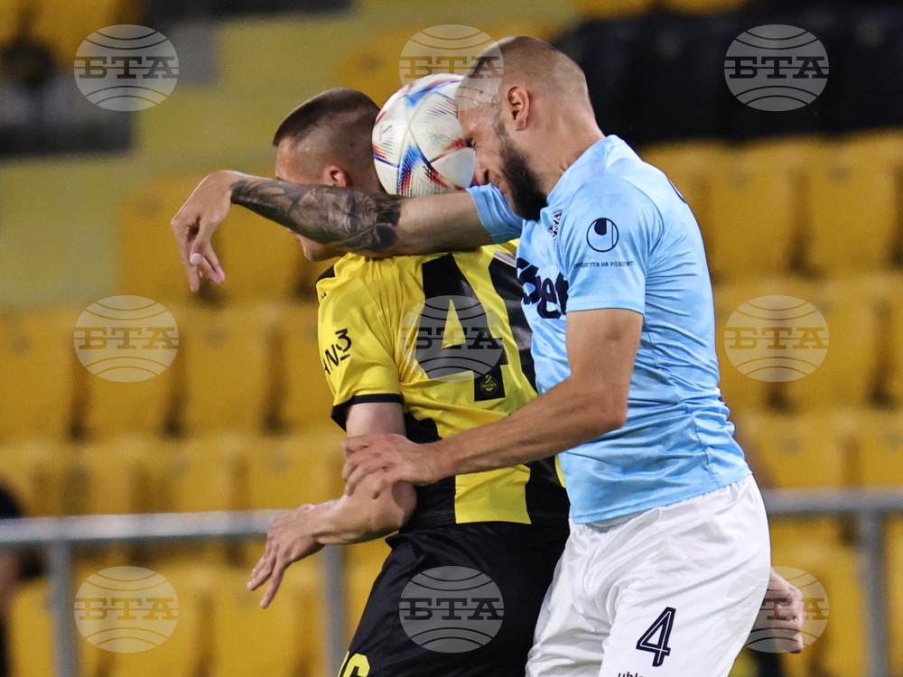 Пловдив - футбол - Ботев (Пловдив) - Арда (Кърджали)