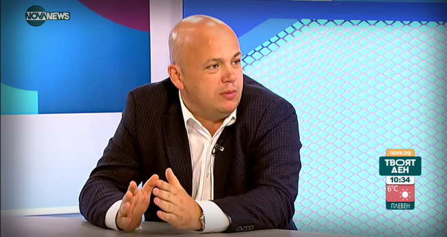 Хора, които сега искат отговорност, играха срещу собствената си партия