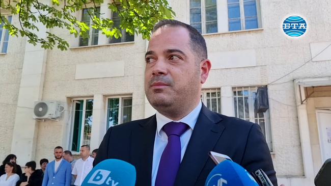 До момента в МВР са получени 128 сигнала за купуване на гласове, съобщи министърът на вътрешните работи Калин Стоянов