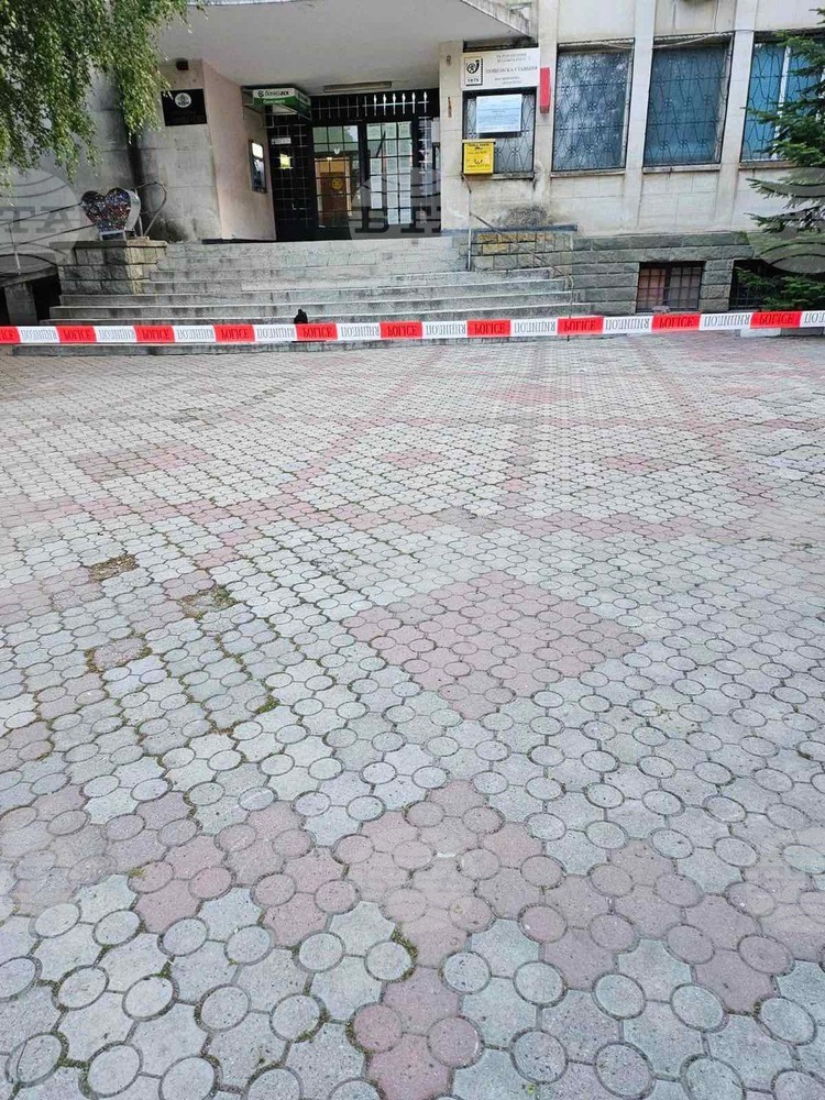 Сливенската прокуратура разследва въоръжен грабеж в кметството в Шивачево