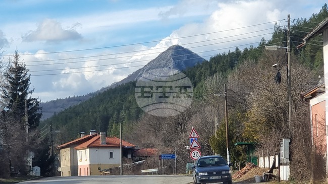 Зимно изкачване на връх Драговски камик, организира Трънското туристическо дружество