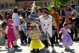 Сърбия - „Детската седмица” - маскарад