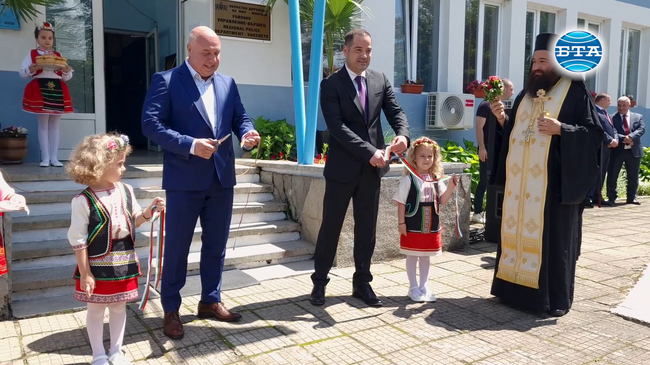 Министър Калин Стоянов откри възстановеното Районно управление на МВР във Вършец