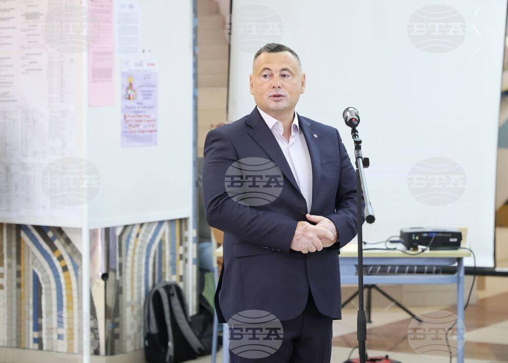 Бургас - трудова борса - Жельо Желев
