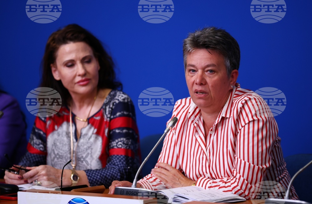 Национален пресклуб на БТА София - пресконференция - форума за женско предприемачество "Арена на дамския бизнес"