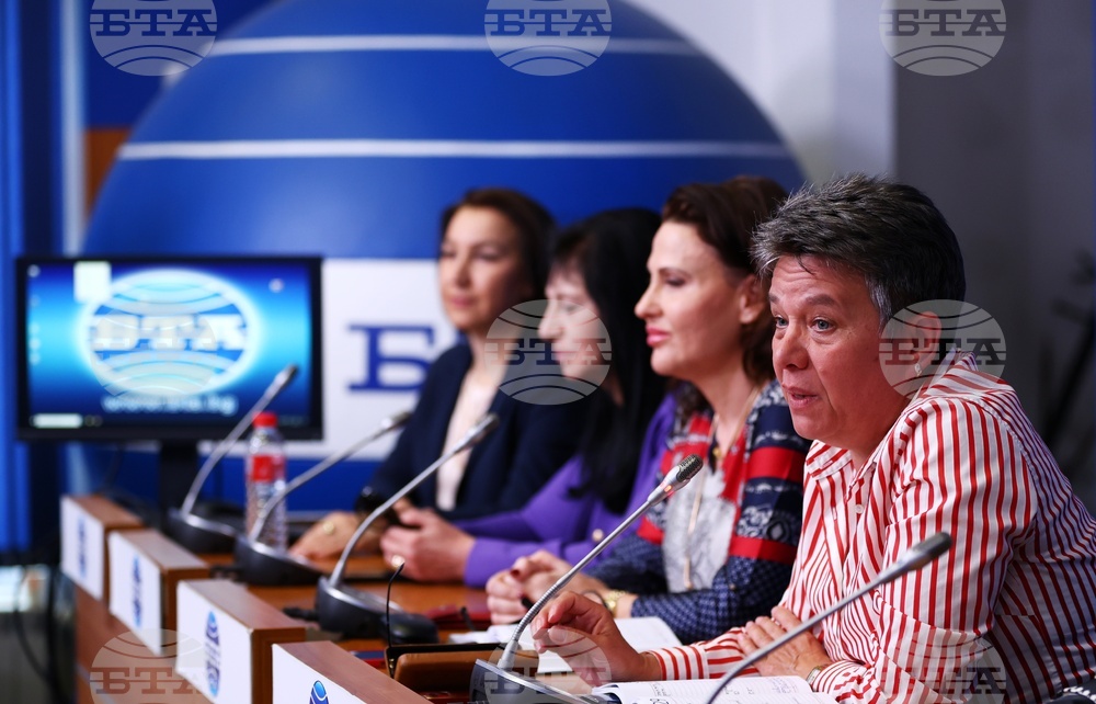 Национален пресклуб на БТА София - пресконференция - форума за женско предприемачество "Арена на дамския бизнес"