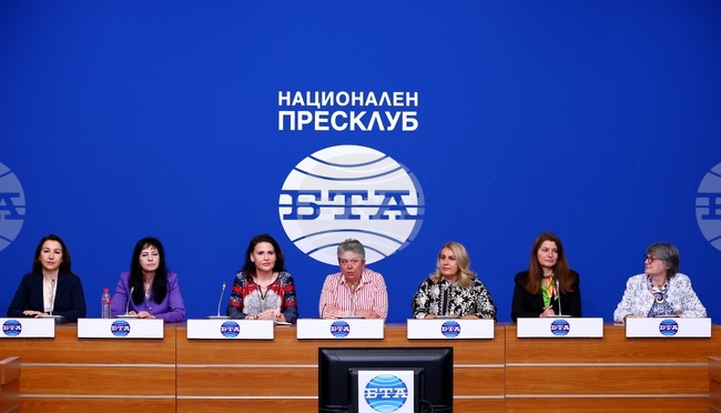 Национален пресклуб на БТА София - пресконференция - форума за женско предприемачество "Арена на дамския бизнес"