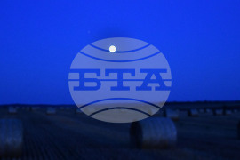 Завет  - пълнолуние