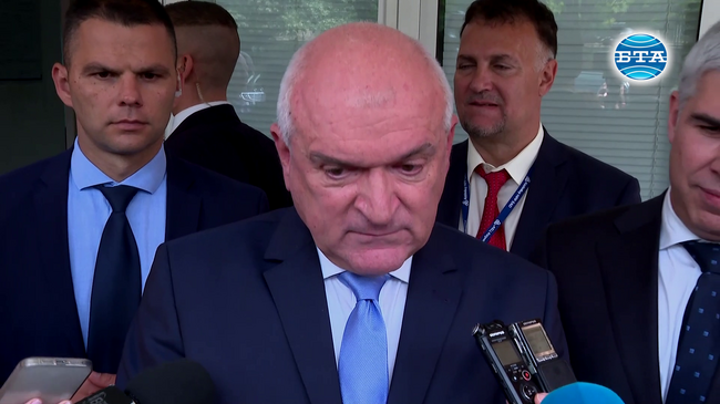 Димитър Главчев: Българските граждани да бъдат спокойни - няма да има драстично увеличение на тока