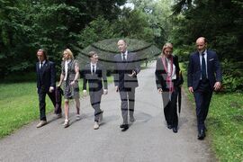 Цар Фердинанд - тленни останки - траурна церемония