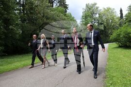 Цар Фердинанд - тленни останки - траурна церемония