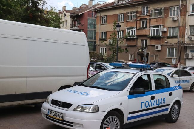 ОА Русе: Печатите за СИК пристигнаха в Областната администрация в Русе