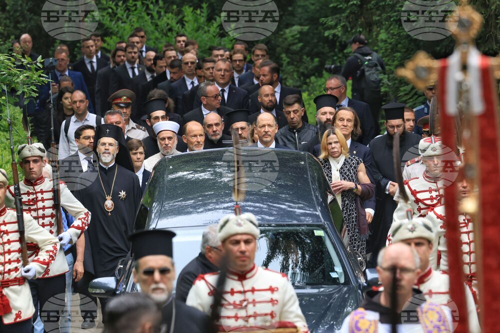 Цар Фердинанд - тленни останки - траурна церемония